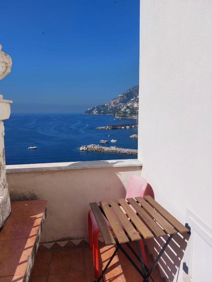 La Stanza Sul Porto Di Amalfi Camera Piccina Piccina Con Bagno Privato E Terrazzino Vista Mare Exteriör bild