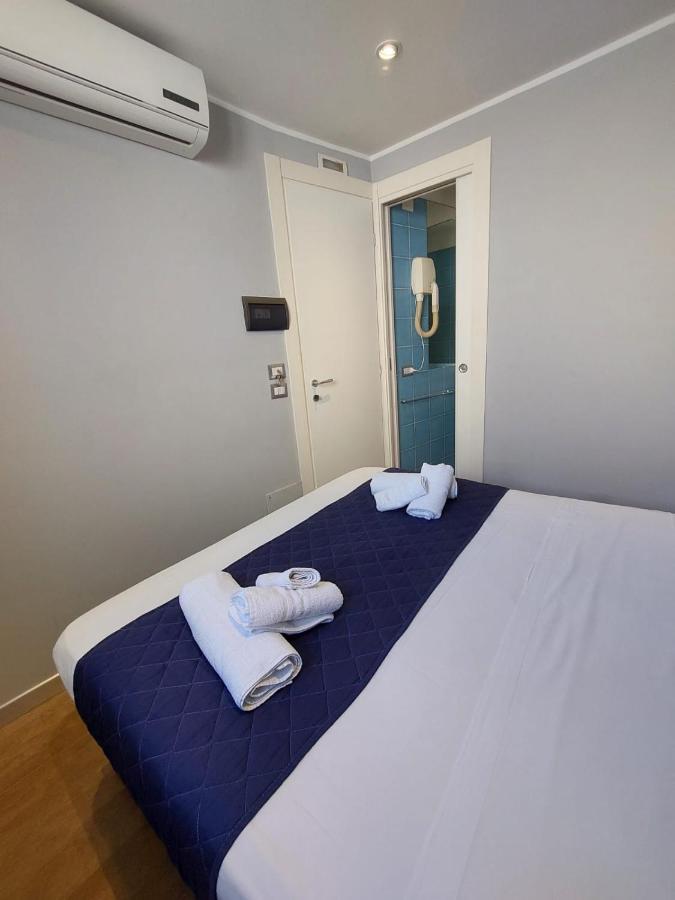 La Stanza Sul Porto Di Amalfi Camera Piccina Piccina Con Bagno Privato E Terrazzino Vista Mare Exteriör bild